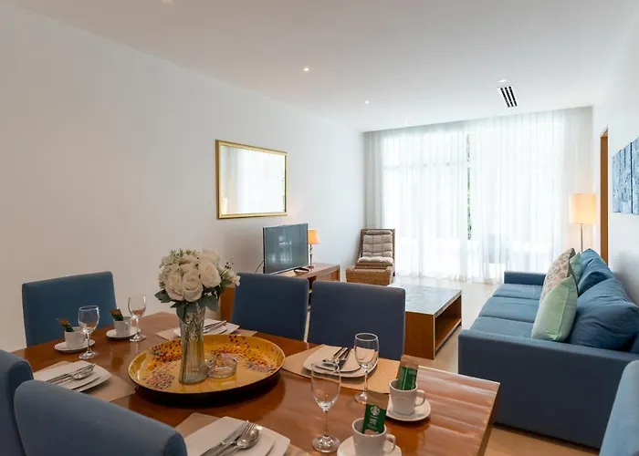 Апартаменты 2Br Вид На Бассейн C14 By Ibg Property